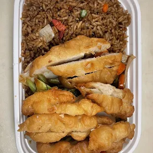 Boneless chicken combo plate