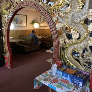 the entrance to a chinese restaurant