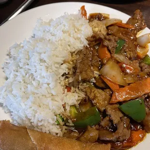 Szechuan beef (lunch plate)