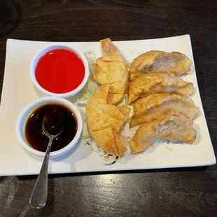 Crab Cheese Wontons