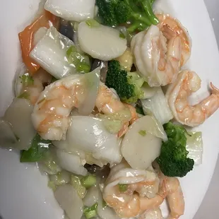 SH8 Shrimp with Vegetable