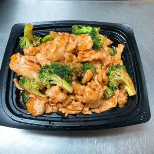 Chicken with broccoli