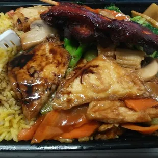 This is the 2nd time I have eaten delivery from here.It was so good I was actually afraid to try again and ruin the perfect memory. No need!