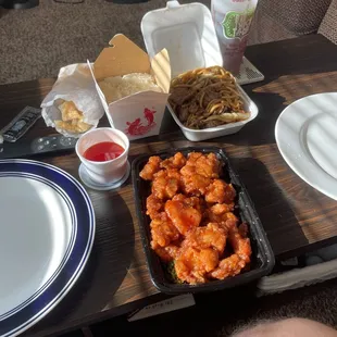 H14. General Tso&apos;s Chicken #6. Crab Rangoon (4)#41. Beef Lo Mein