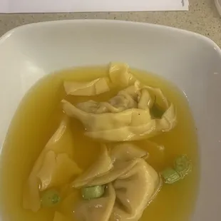 Wonton soup