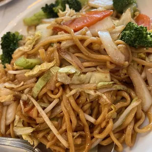 Vegetable Chow Mein