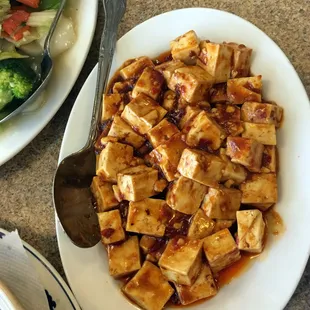 Tofu with hot chili sauce