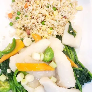 SPINACH AND FISH, FRIED RICE
