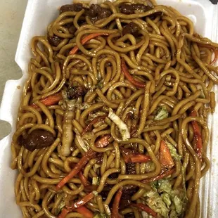 Beef lo mein