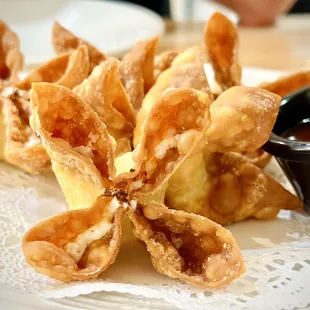 Cream Cheese wontons.  Oh my!