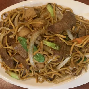 Beef Lo Mein