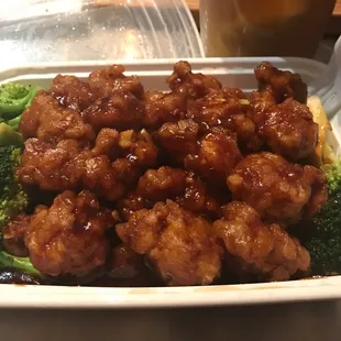 General Tso&apos;s Chicken