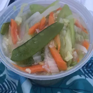 Vegetable chowmein- some kind of vegetable soup with fried crisps on the side