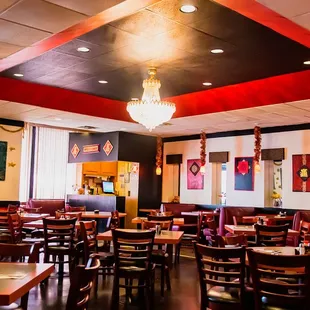 the interior of a chinese restaurant