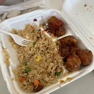 Fried rice, sesame chicken, and general tao chicken