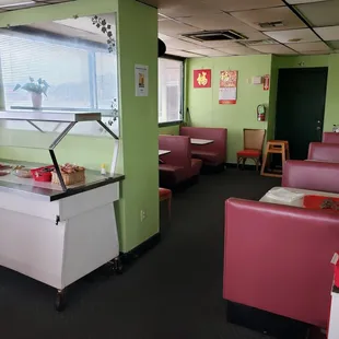 the dining area of a chinese restaurant