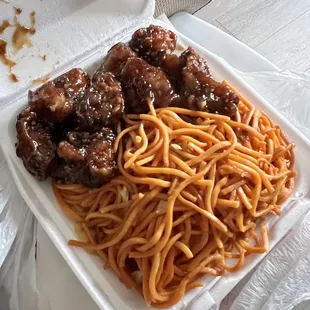 2 items with chow mein, sesame chicken and general chicken