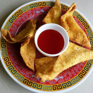 CREAM CHEESE AND CRAB MEAT WONTON