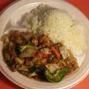 GARLIC CHICKEN WITH WHITE RICE