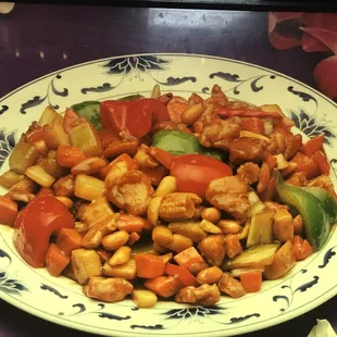 kung pao chick fresh nuts cashews！