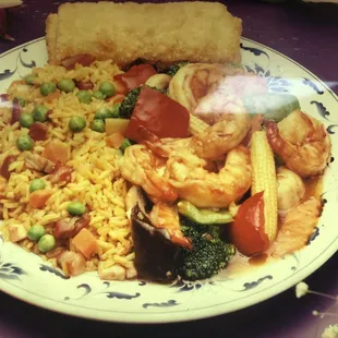 egg rolls and fried rice