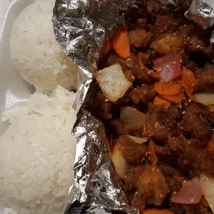 Sesame chicken. Could only eat a little before stopping... just wasn't feeling the fish sauce.