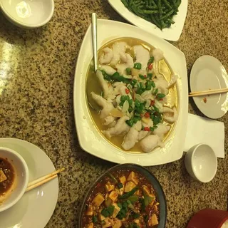 F11 Mapo Tofu with Meat