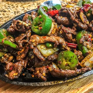 F23 Sichuan Lamb on Iron Plate