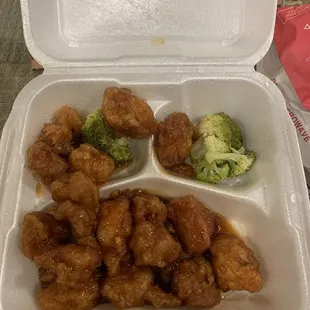 General Tso's chicken small $6.95