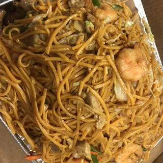74. Combo Lo Mein
