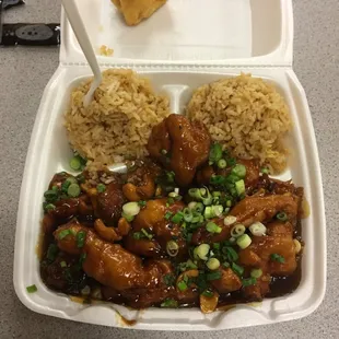 Springfield chicken the way John Q Hammons intended