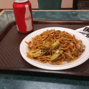 Pint Vegetable lo Mein with a can drink $6
