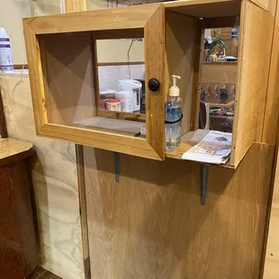 Pickup area - no more indoor seating.