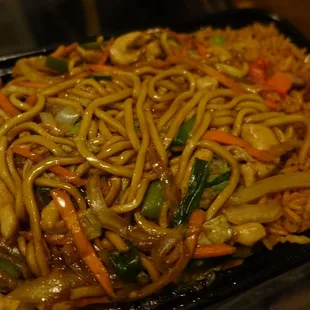 Lo mein combo