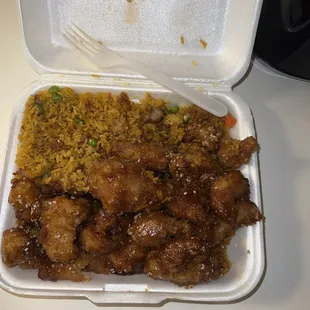 C14. Sesame Chicken Combination