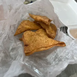 Crab 9. 10 Piece Krab Rangoon