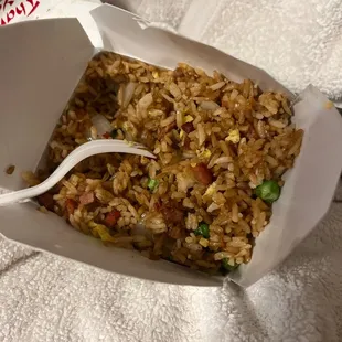 No flavor a lot of rice with no seasoning