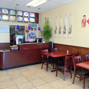 Counter and Dining Area