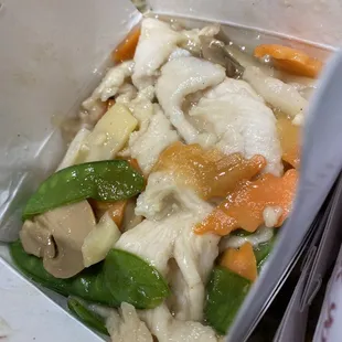 Decent moo goo gai pan with canned mushrooms