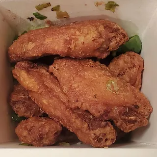 Salt and Pepper Chicken Wings