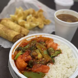 Szechuan shrimp  white rice  hot and sour soup  shrimp eggroll crab rangoon  Best Lunch Special and Quick Service