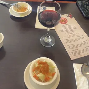 This is waiting for our order.  This little salad is so tasty!