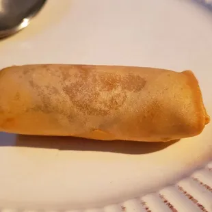 Spring roll ($5.54). Tasty.