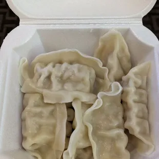 Steamed pork dumplings (8)
