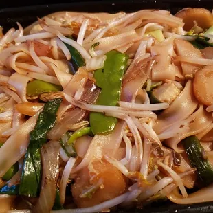 Vegetable ho fun ($11.55). Pretty good.