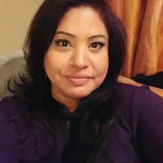 Vanessa F.