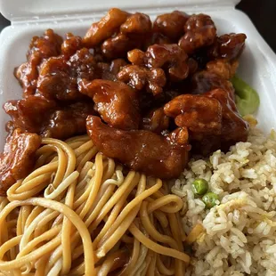 Orange chicken lunch portion
