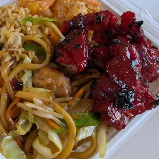 s&amp;p shrimp and bbq chicken combo plate