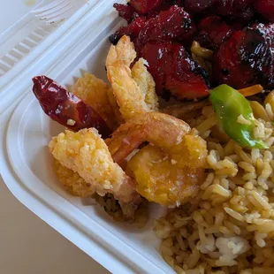 s&amp;p shrimp and bbq chicken combo plate