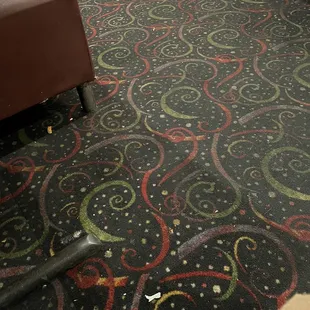 Floors n walls dirty